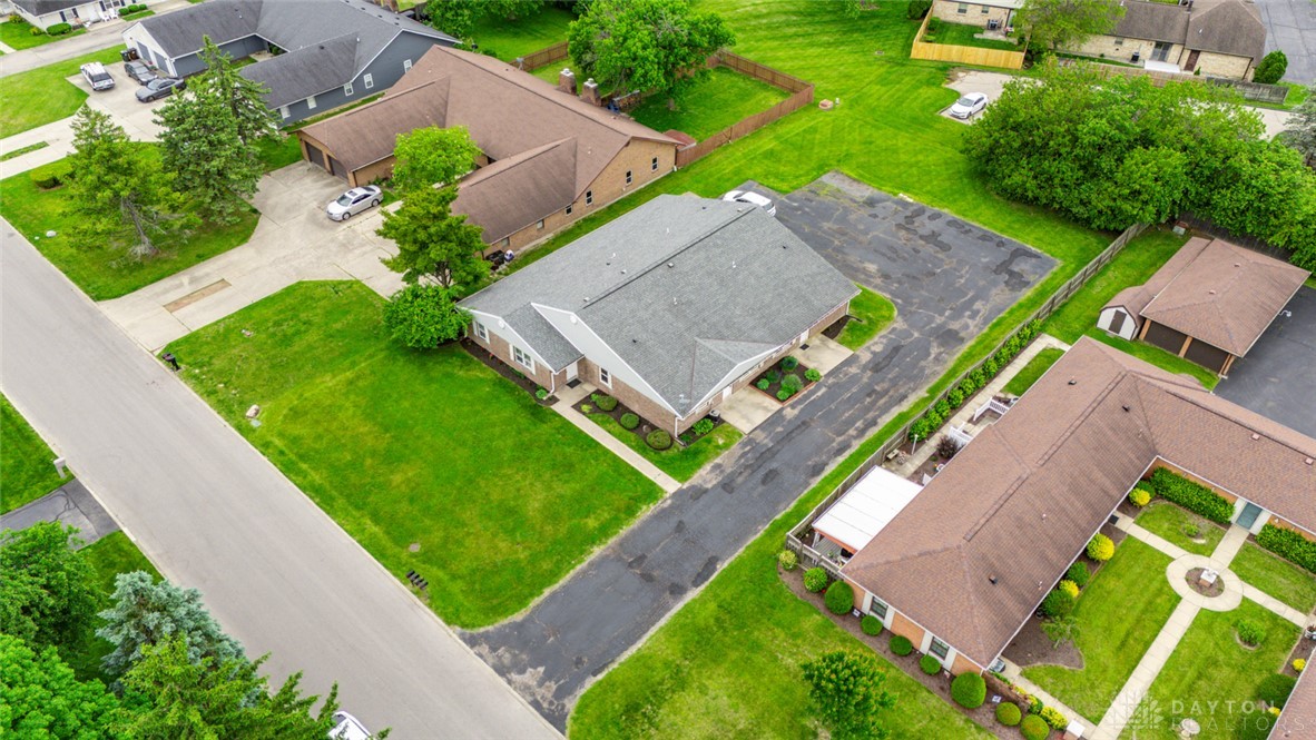 7709 Essington Circle