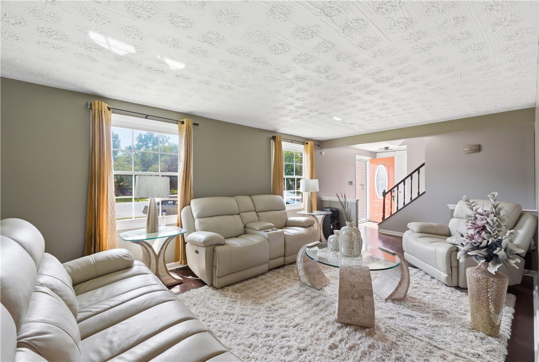 4301 Reeves Court