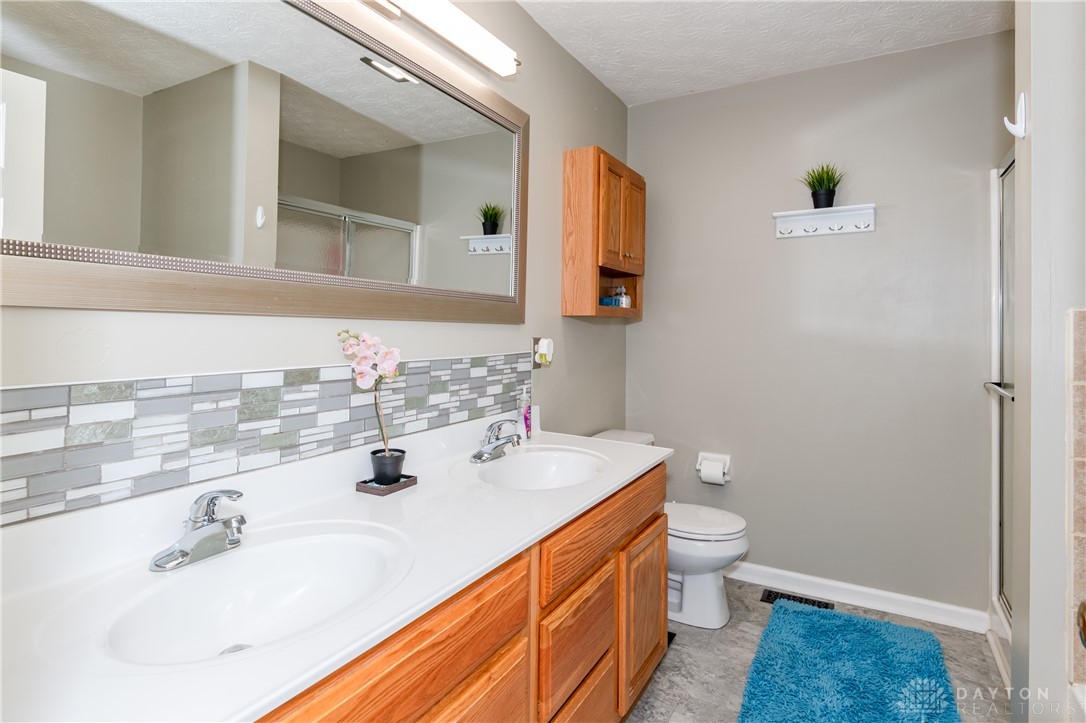 2790 Big Woods Trail
