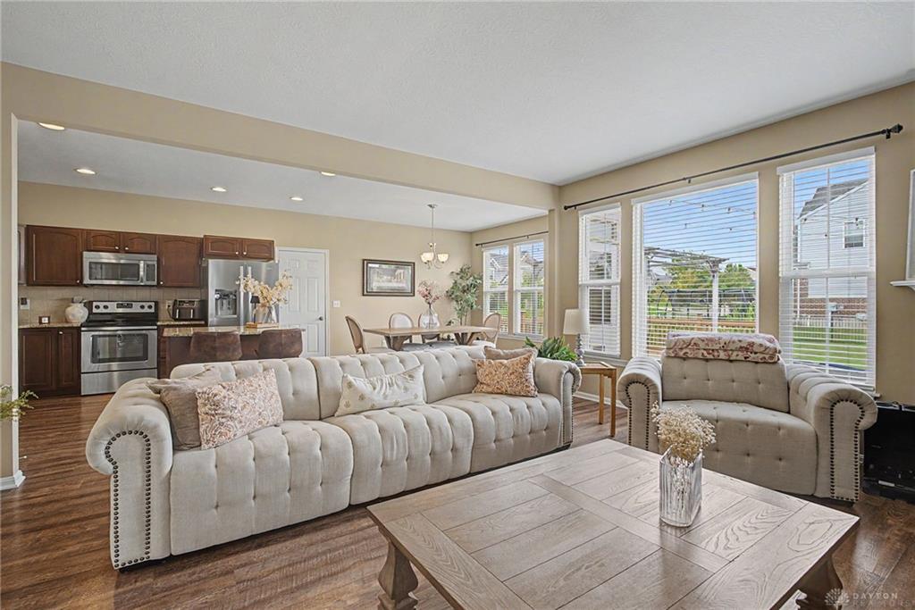 10 Sweetgum Lane