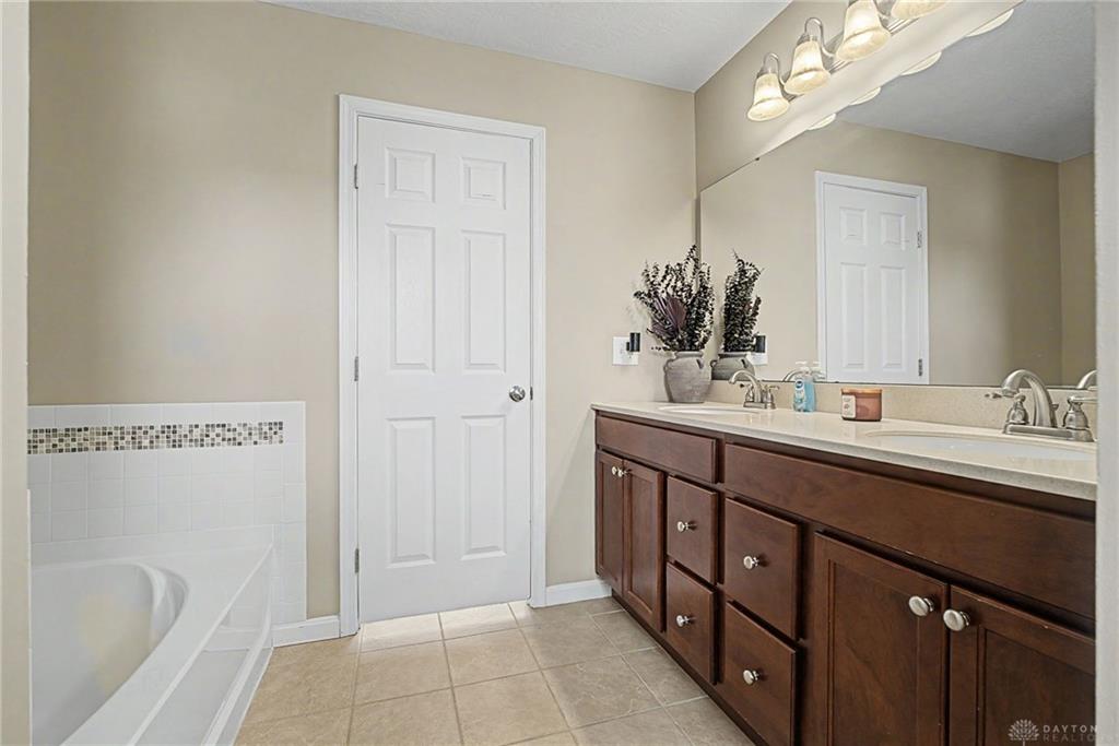 10 Sweetgum Lane