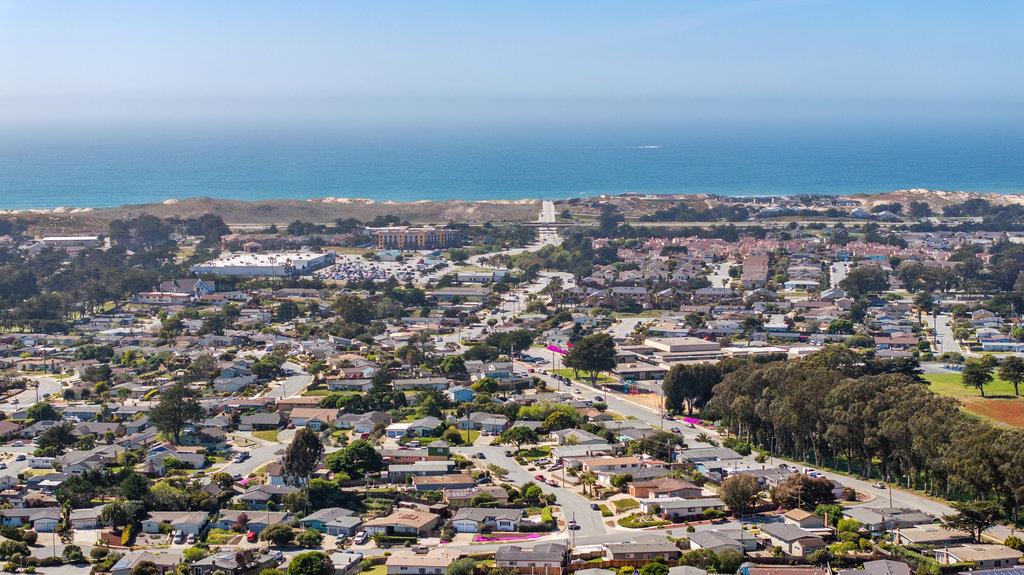 313 Costa Del Mar RD