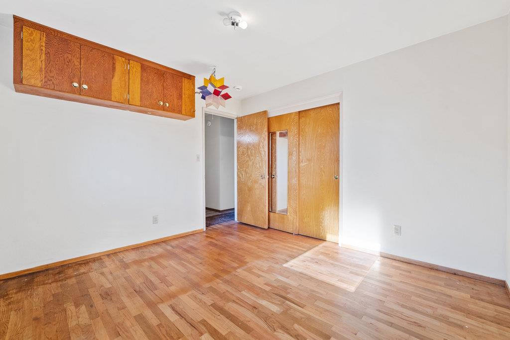 1430 Eastcrest CT