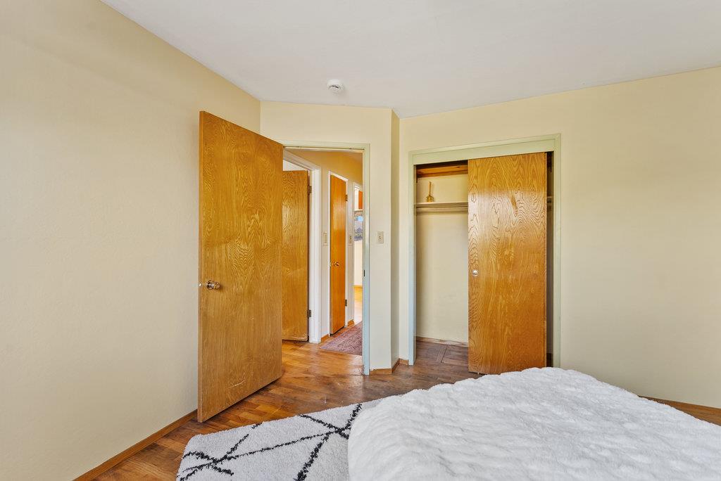 1430 Eastcrest CT