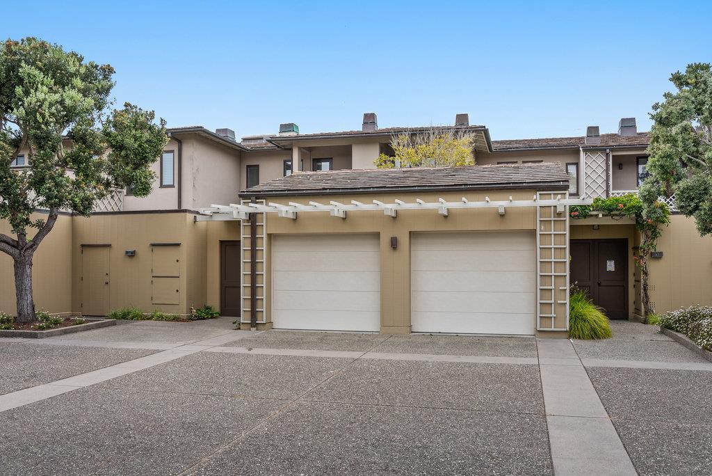 66 Spanish Bay Circle