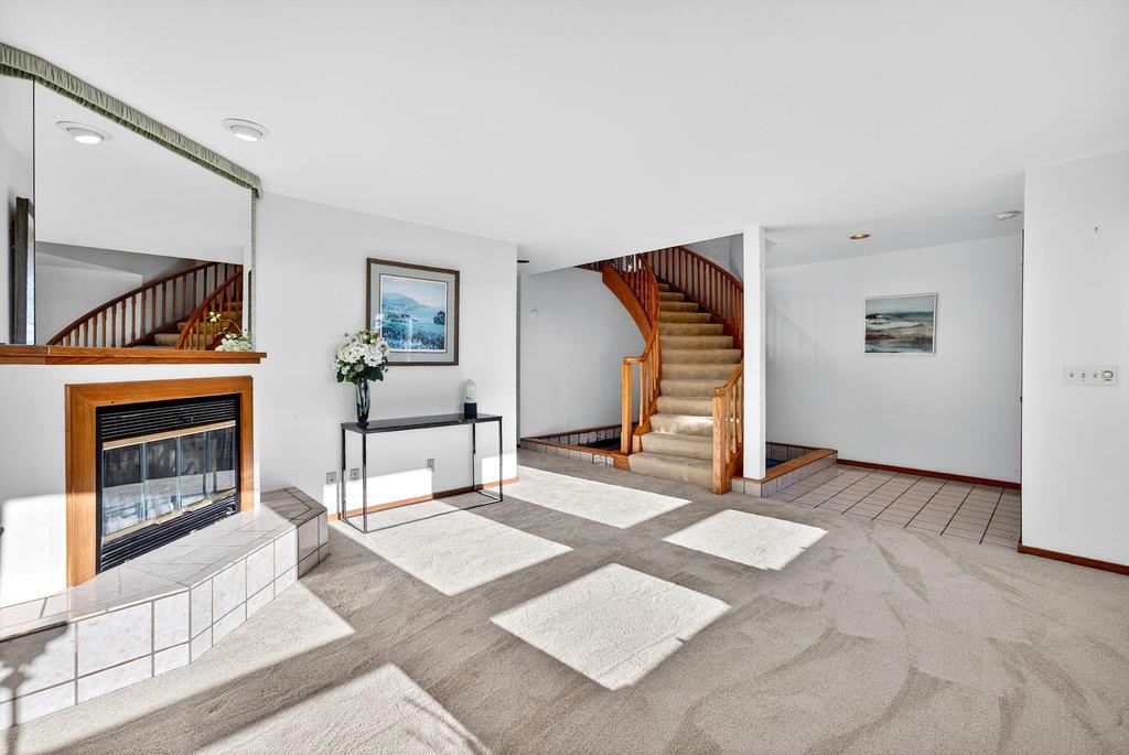 3475 Edgefield Place