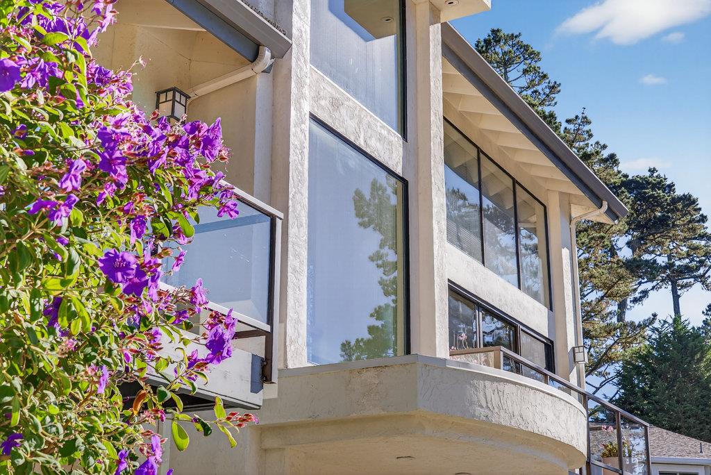 4051 Los Altos Drive