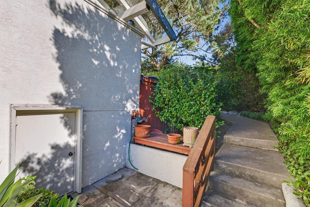 4051 Los Altos Drive