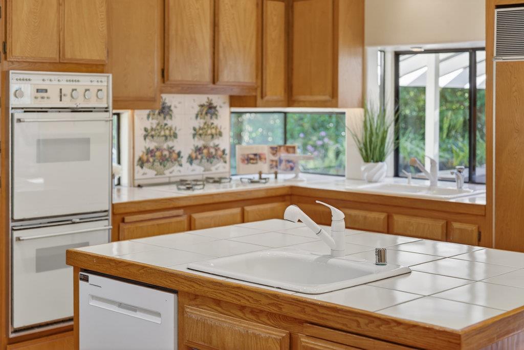 4051 Los Altos Drive