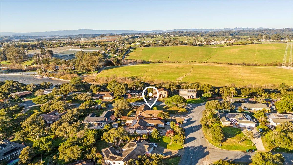 15175 Oak Hills Drive