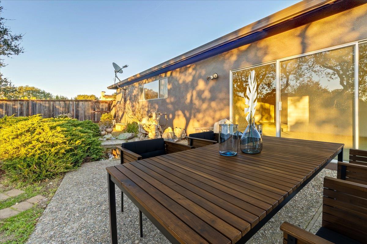 15175 Oak Hills Drive