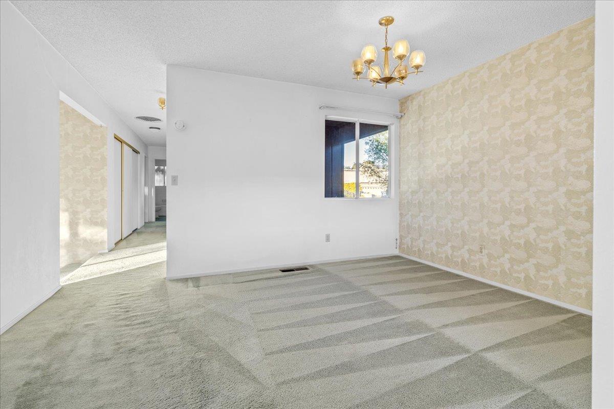 15175 Oak Hills Drive