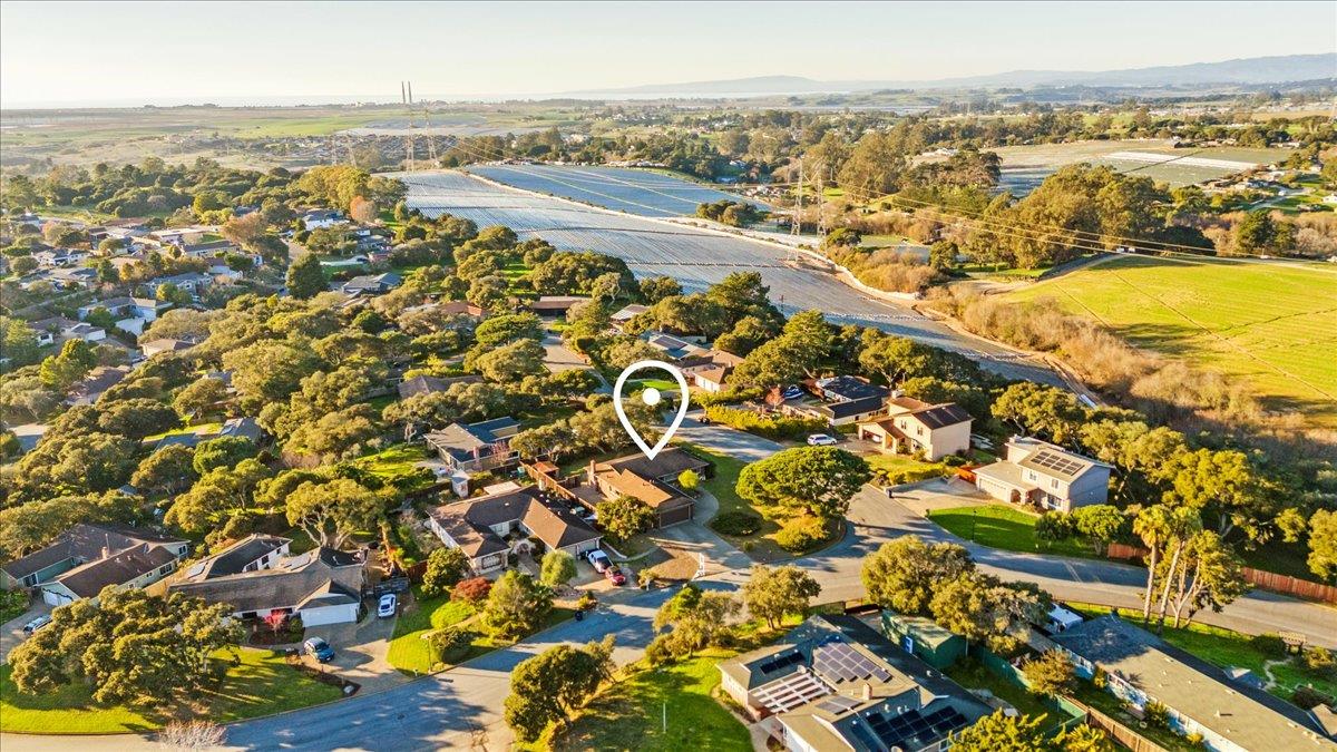 15175 Oak Hills Drive