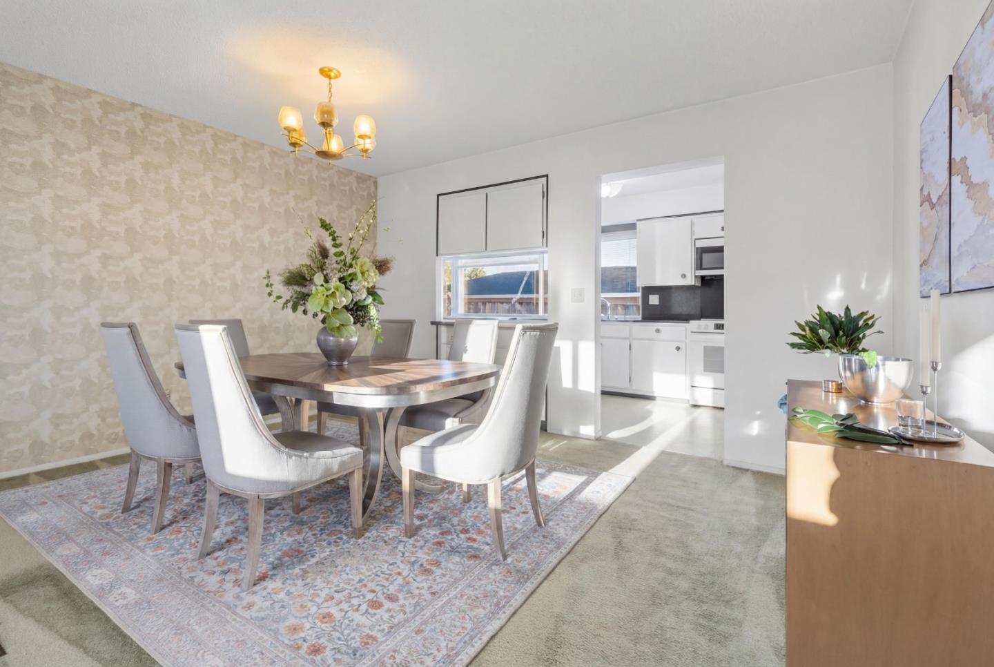 15175 Oak Hills Drive