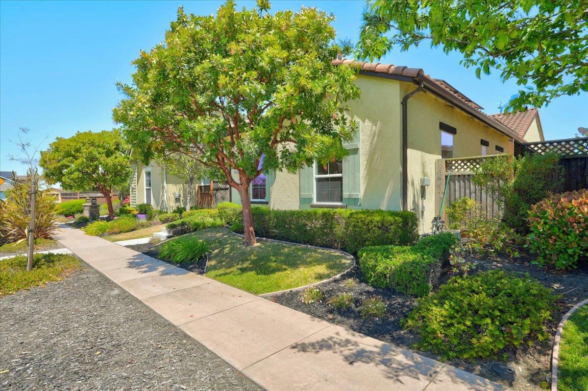 18470 Mcclellan Circle