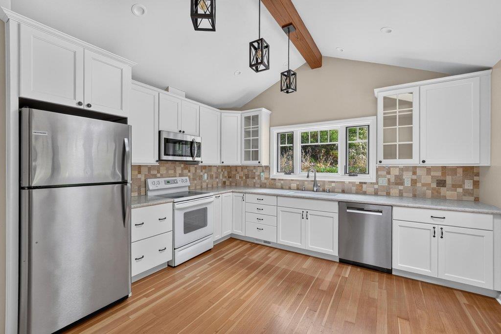 123 Fern Canyon RD