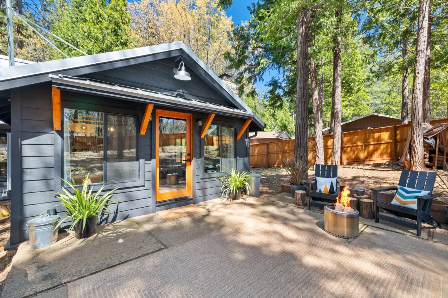 16538 Estralita DR
