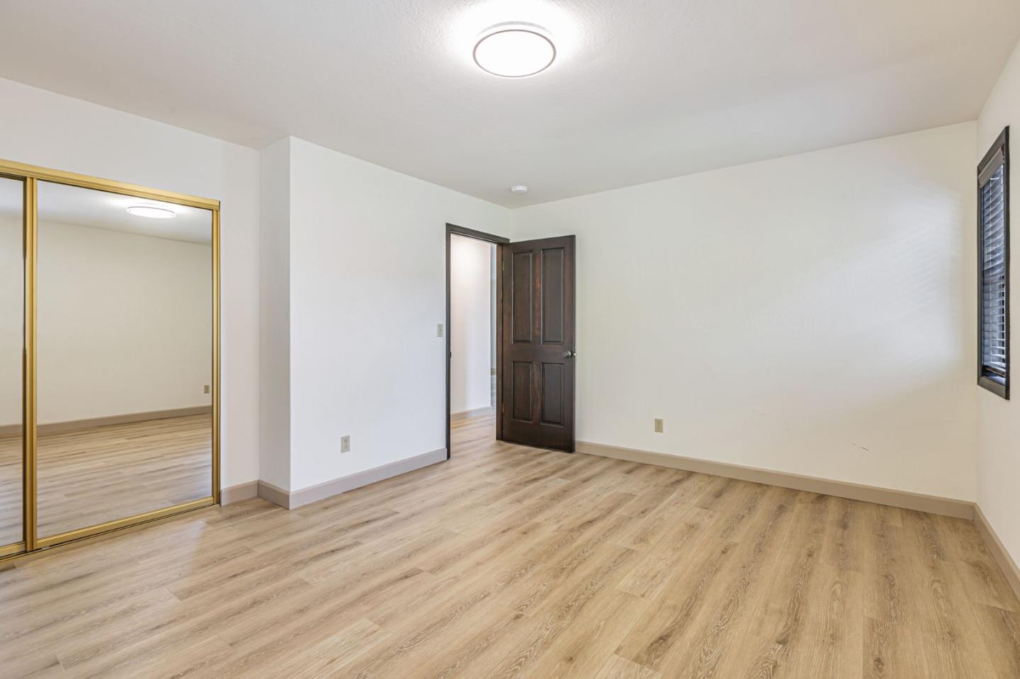 485 Ethel AVE