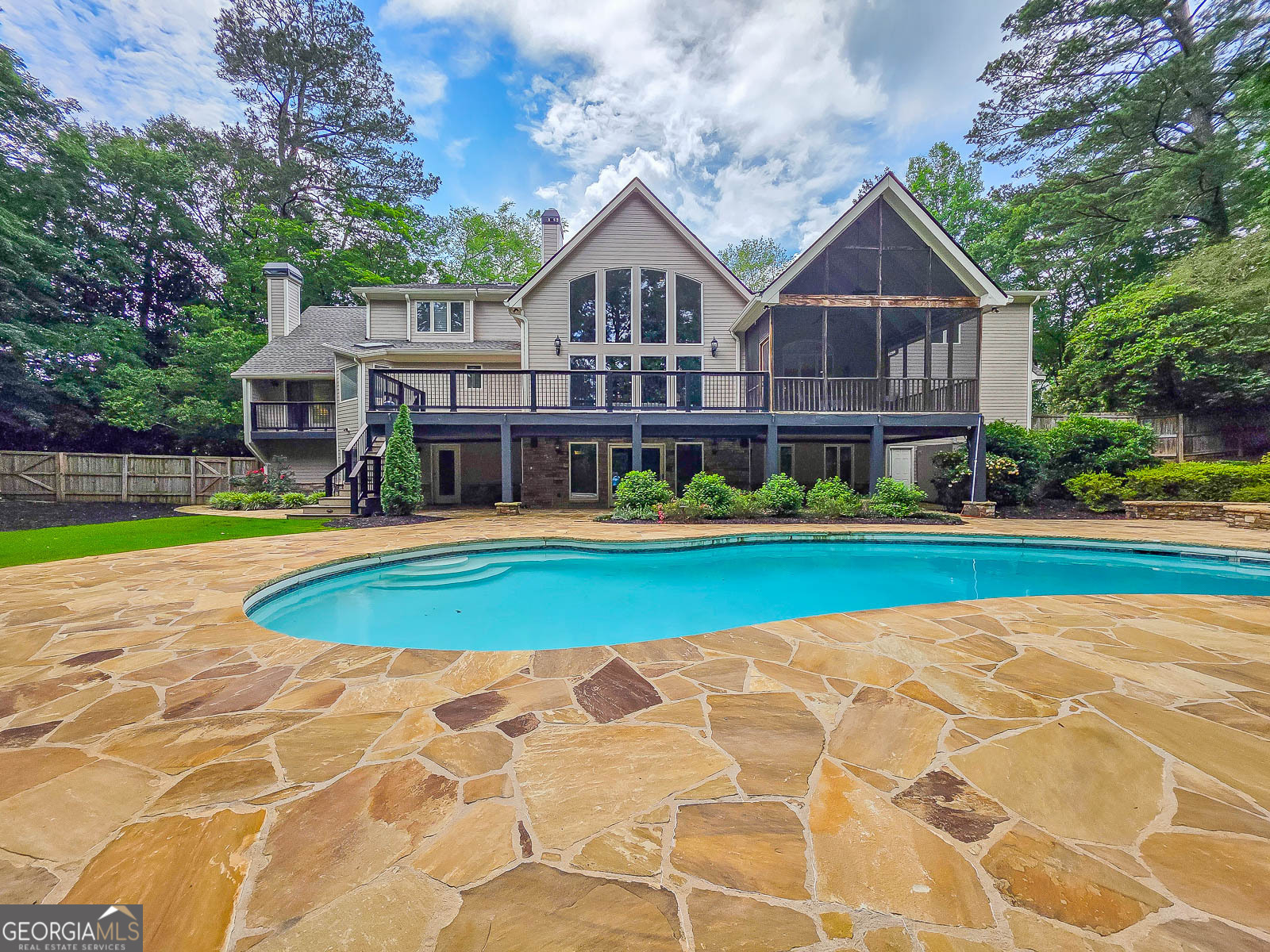 4188 Riverview Drive