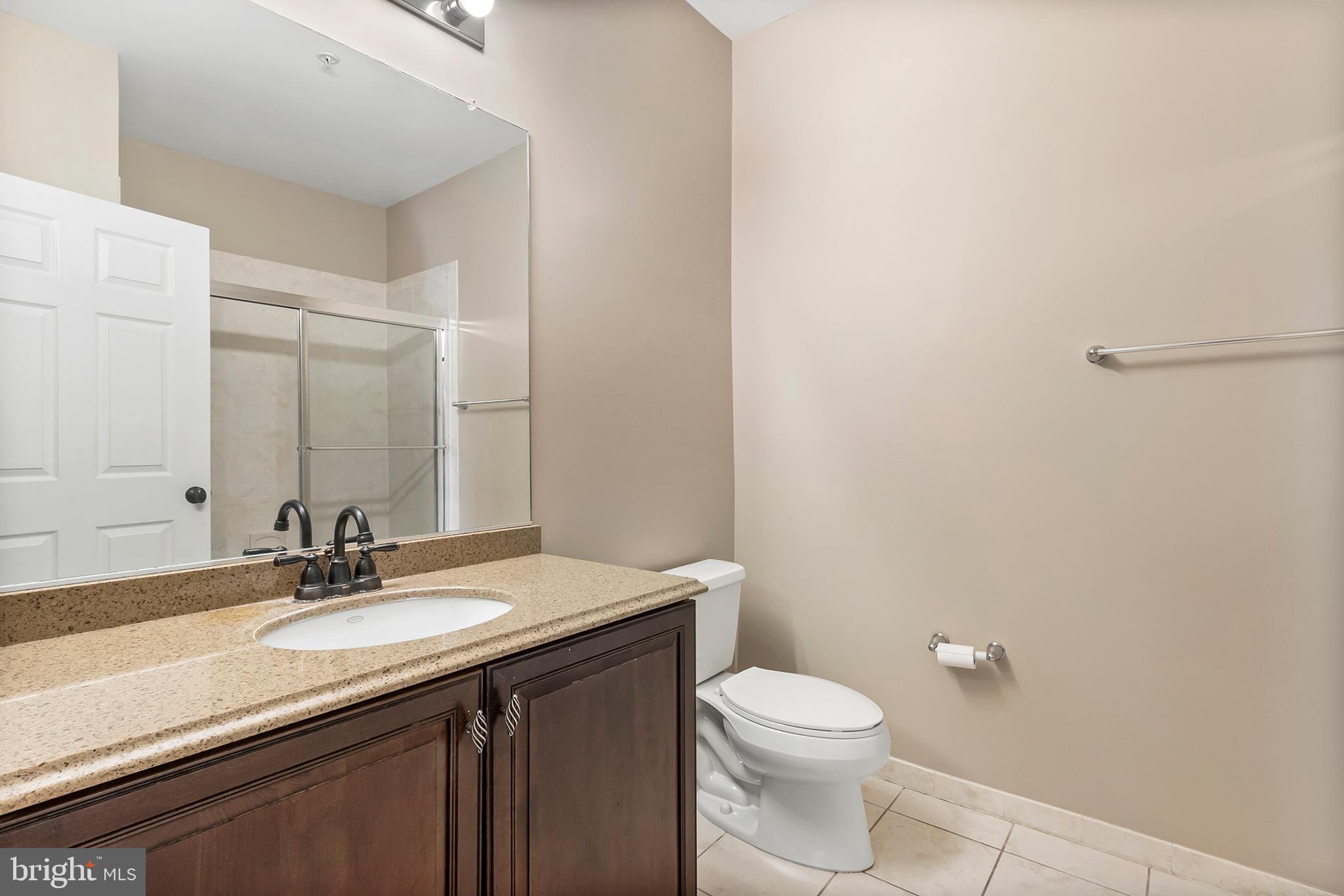 200 W ELM ST #1221