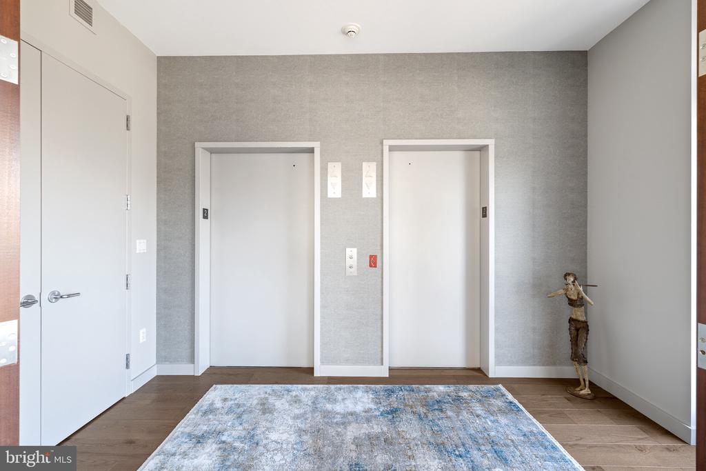 101 Walnut St #2