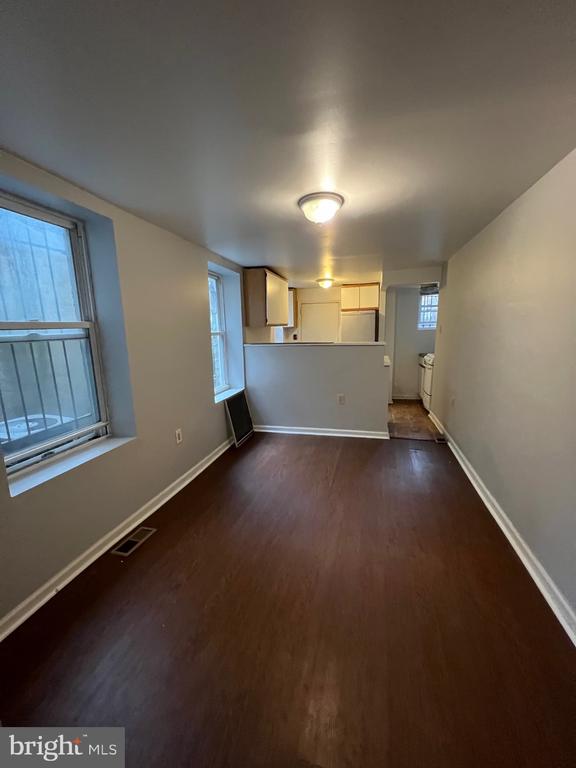 621 S 18TH #1FL