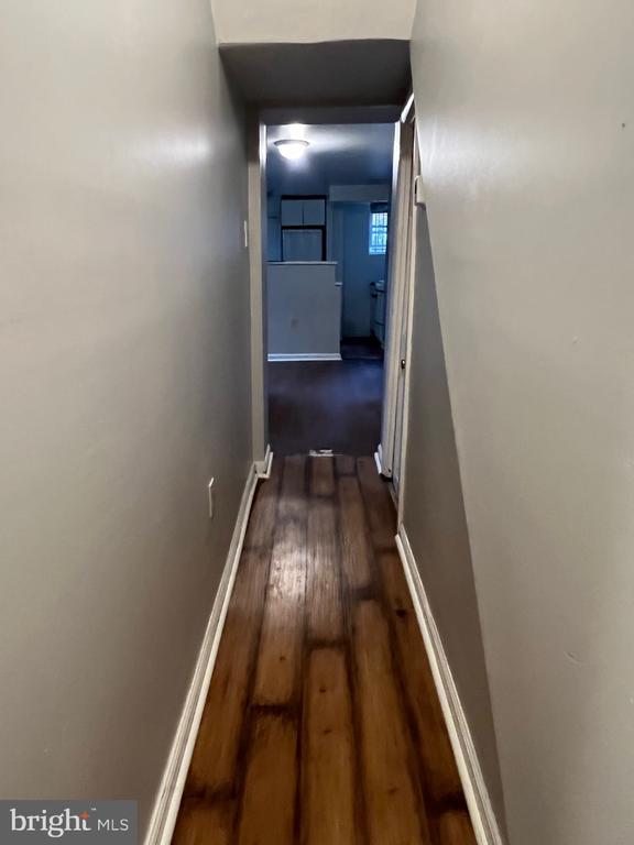 621 S 18TH #1FL