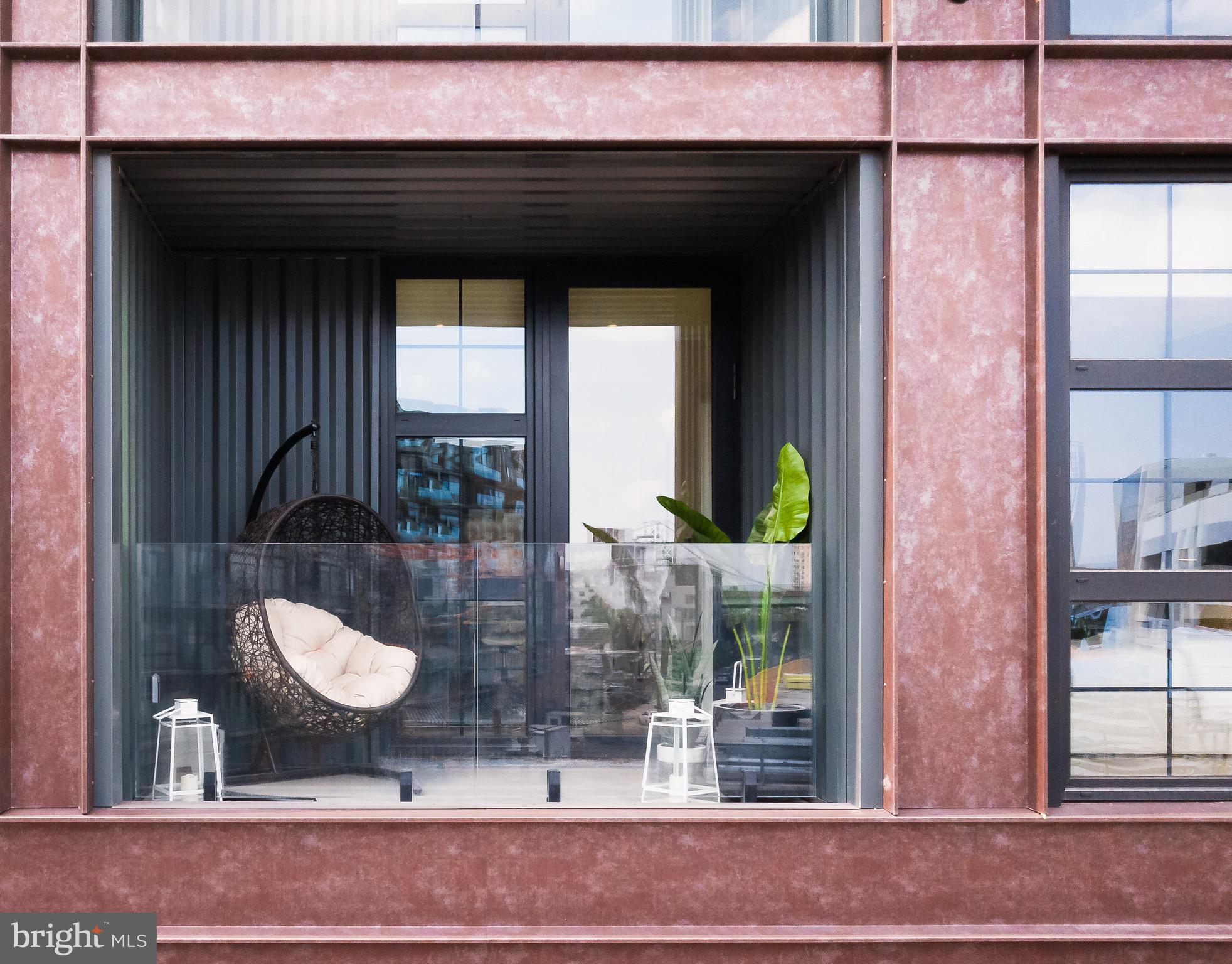 1099 GERMANTOWN AVE #H0110