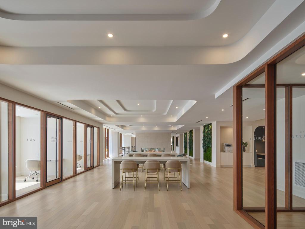 1099 GERMANTOWN AVE #PENTHOUSE H1244