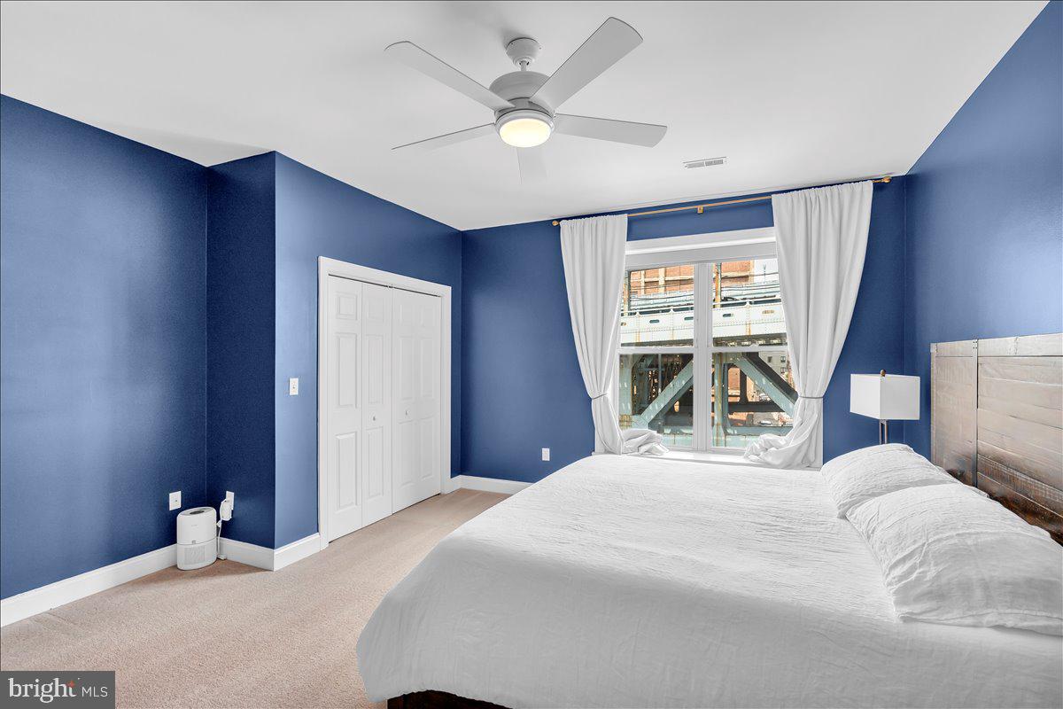 221-23 Race St #7