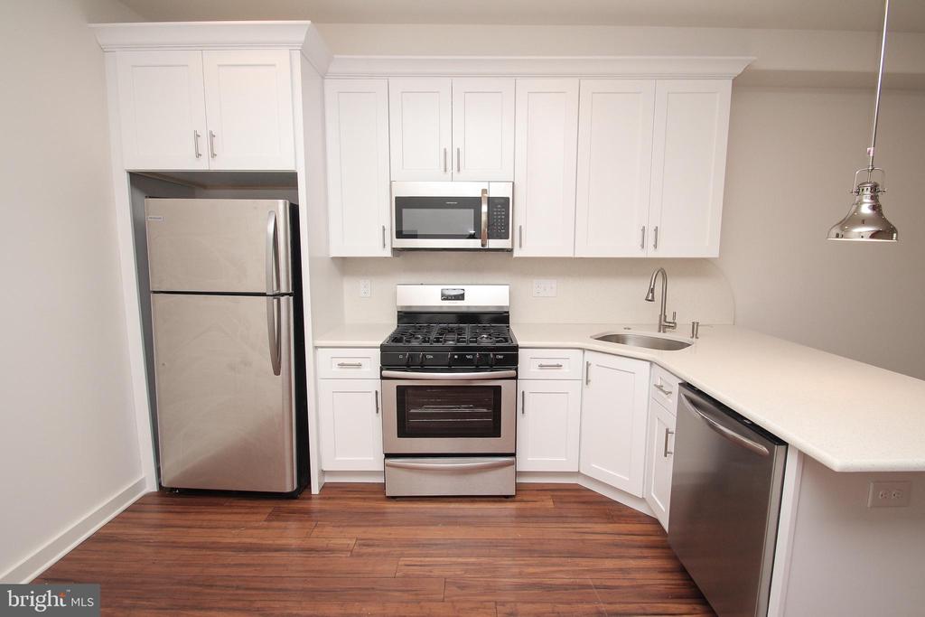 864 N 19TH STREET