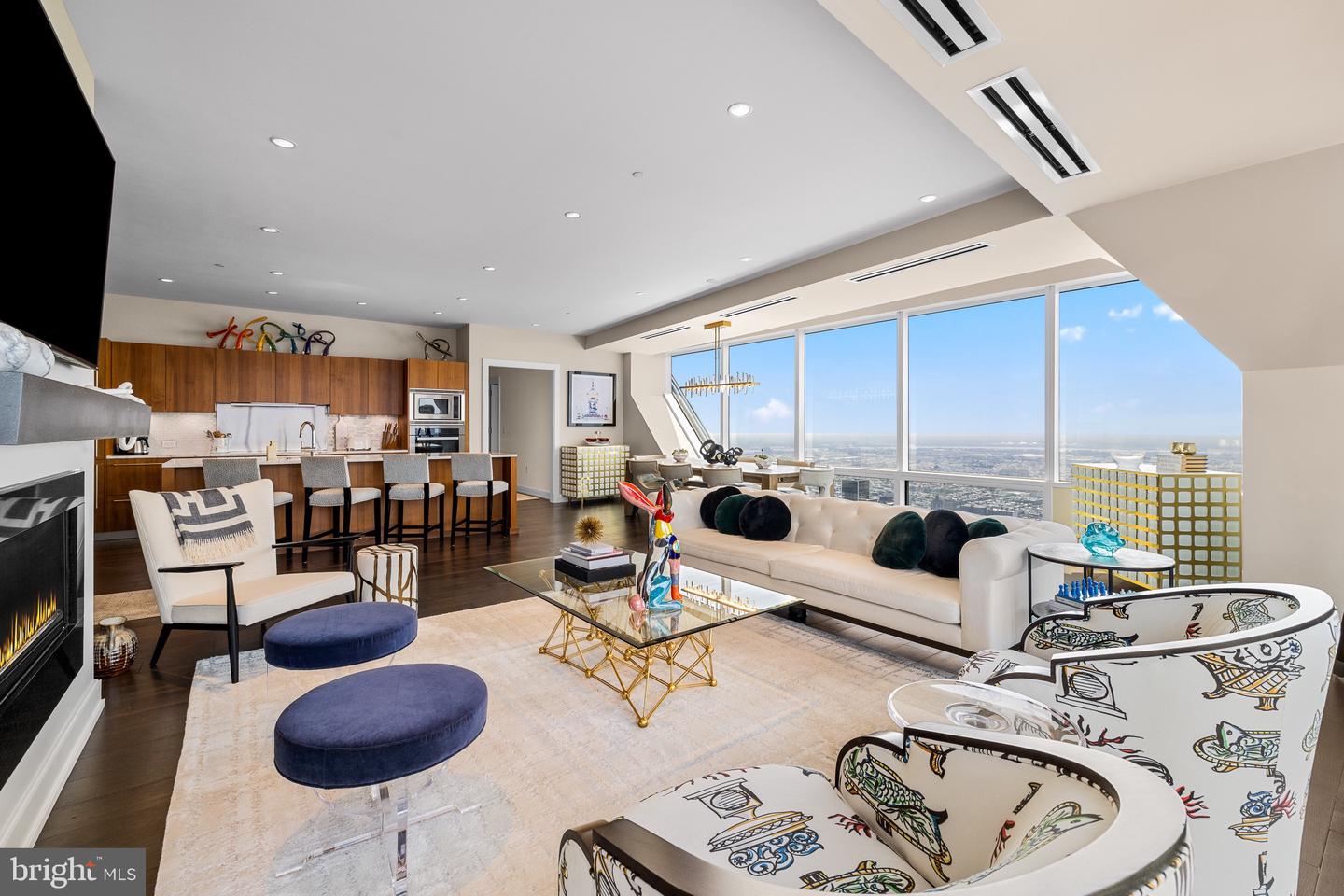 50 S 16TH ST #5501