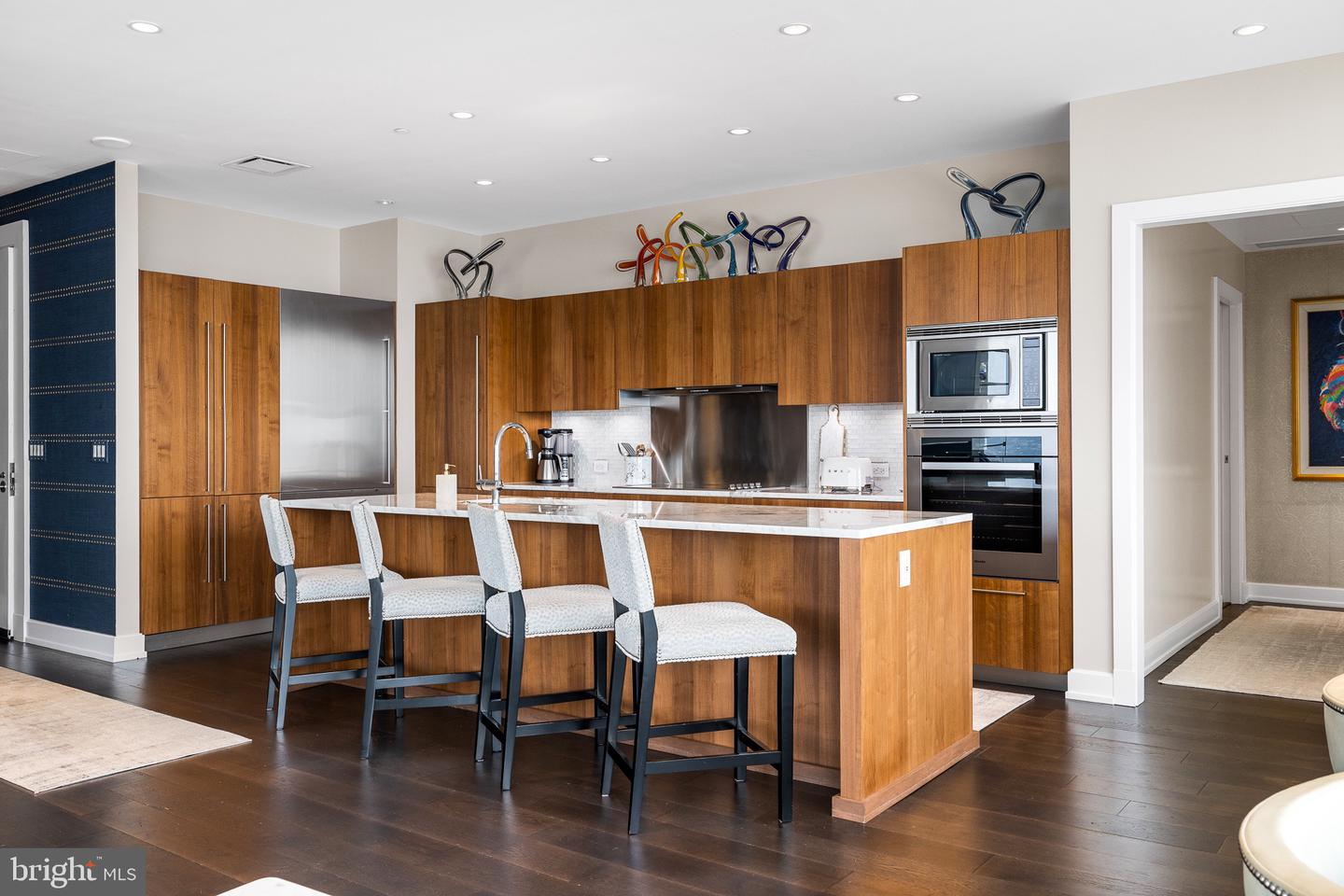 50 S 16TH ST #5501