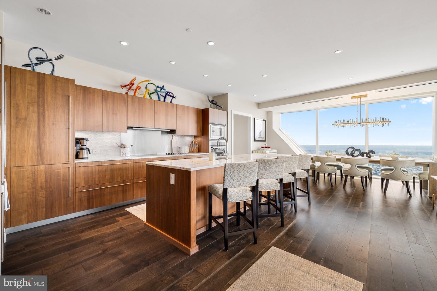 50 S 16TH ST #5501