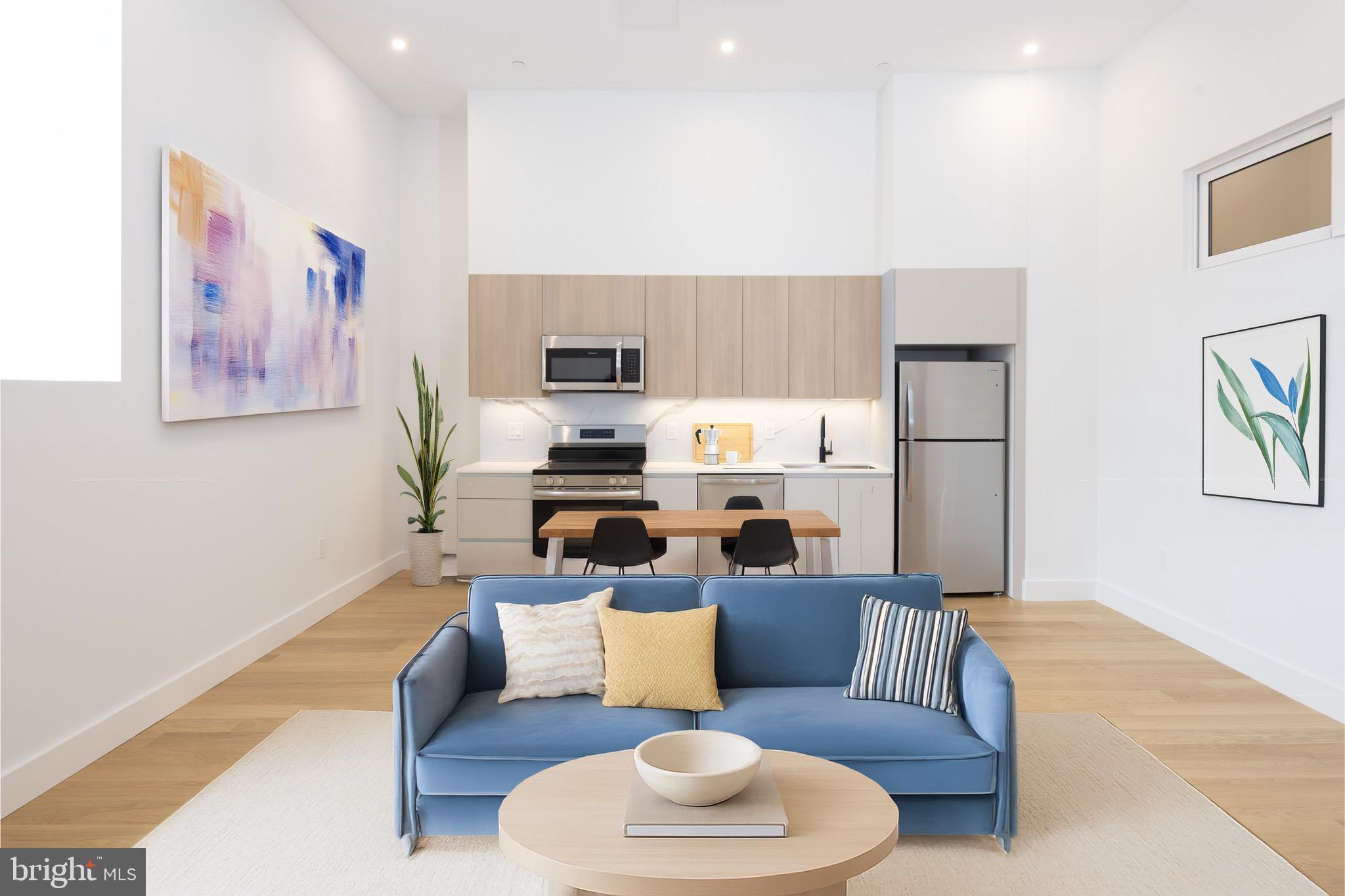 1099 GERMANTOWN AVE #M116