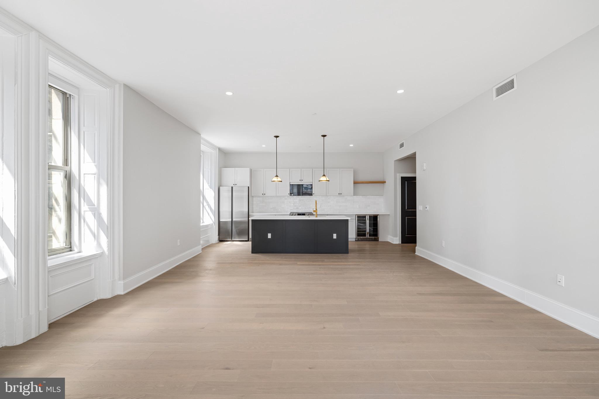 200 S BROAD STREET 1022