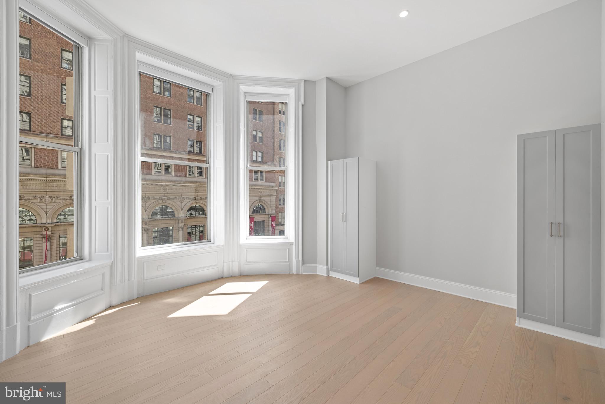 200 BROAD ST 904