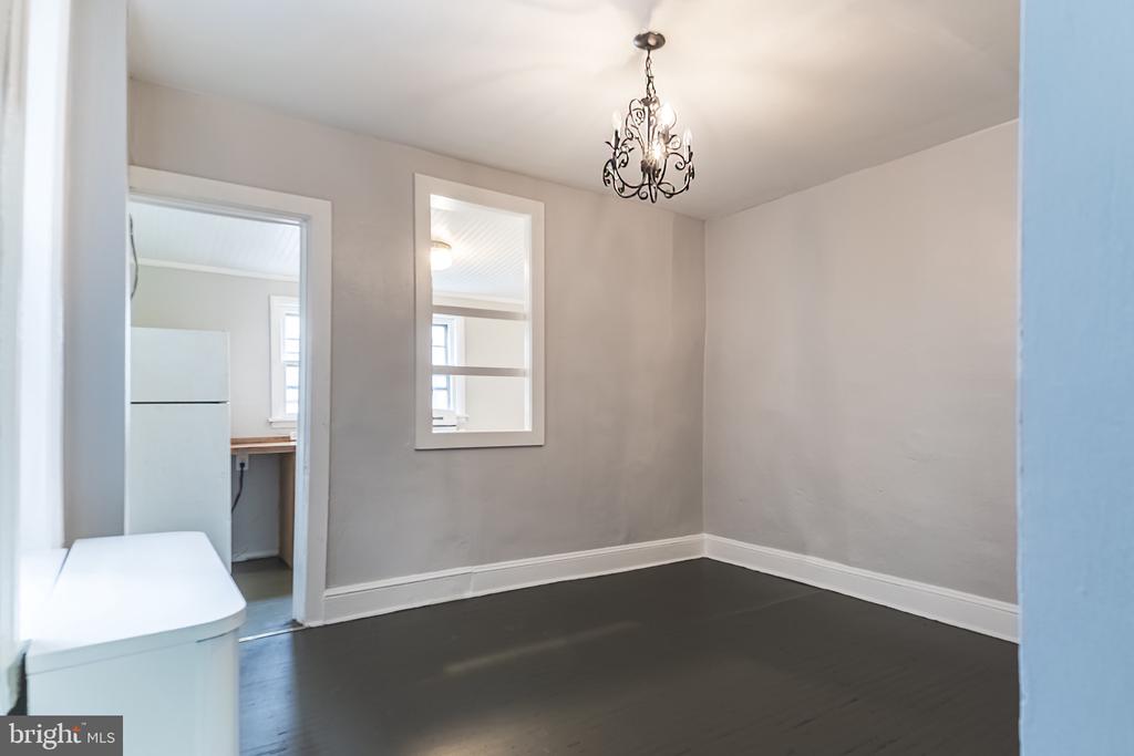 876 N 23RD STREET FLOOR #1