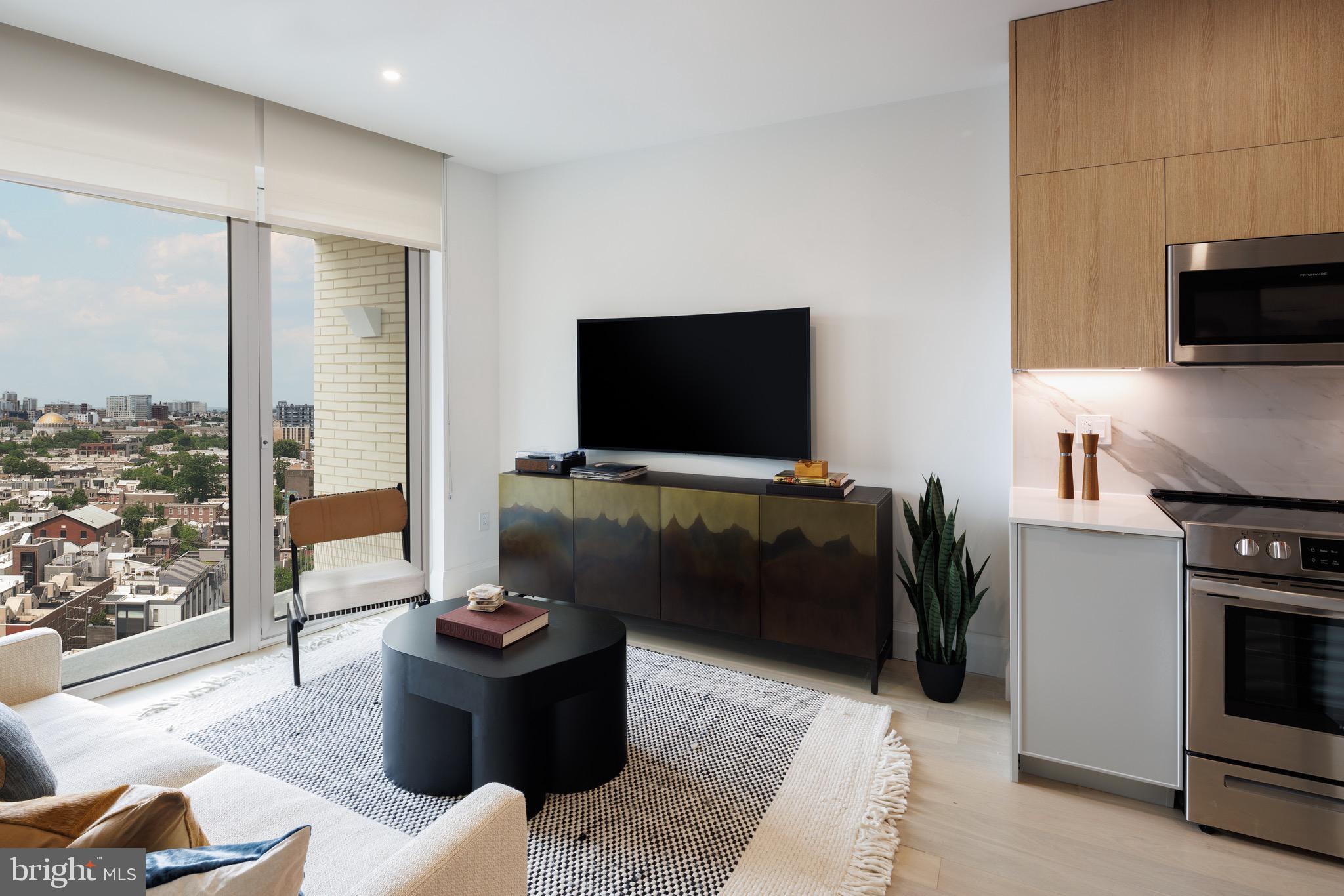 1099 GERMANTOWN AVE G