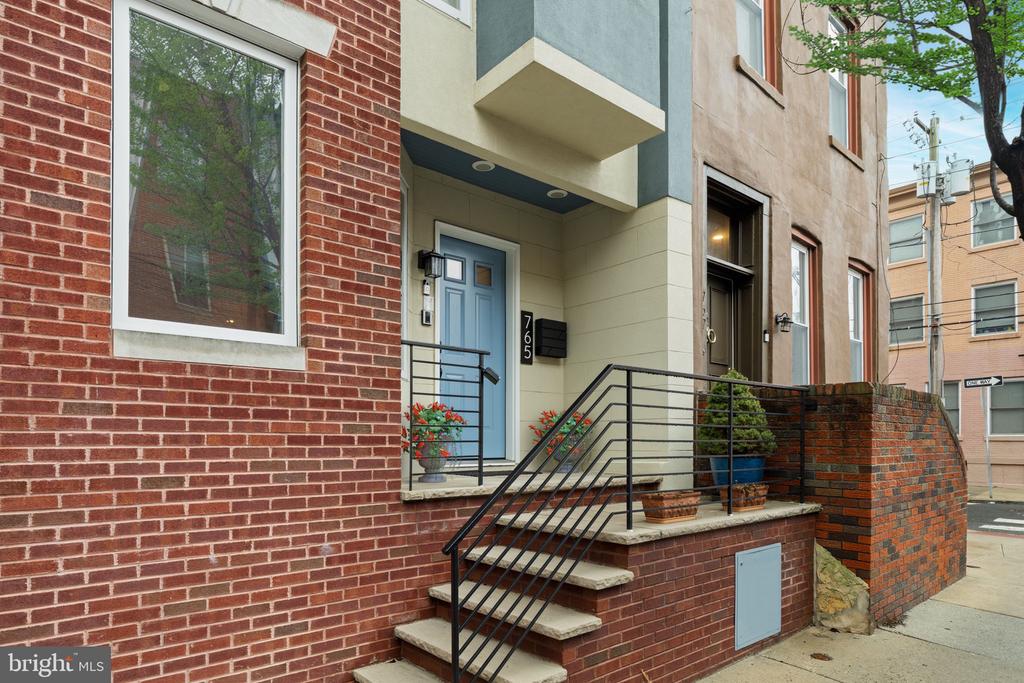 765 S 15TH STREET