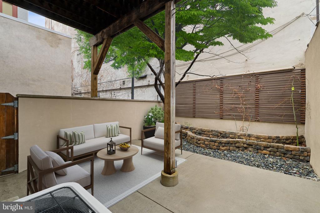 765 S 15TH STREET