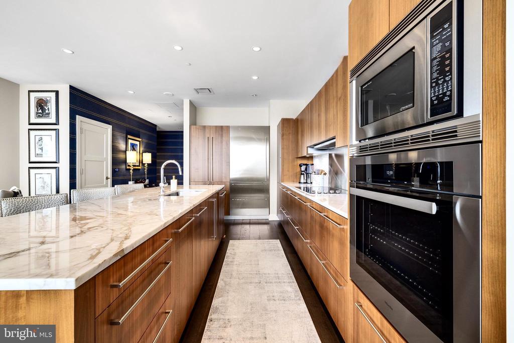 50 S 16TH STREET 5501