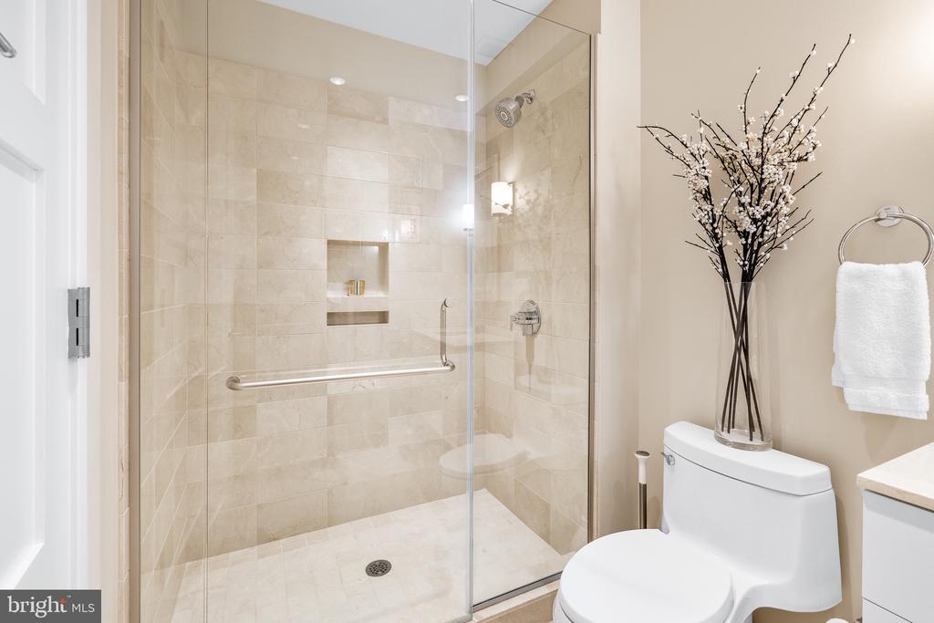 50 S 16TH STREET 5501