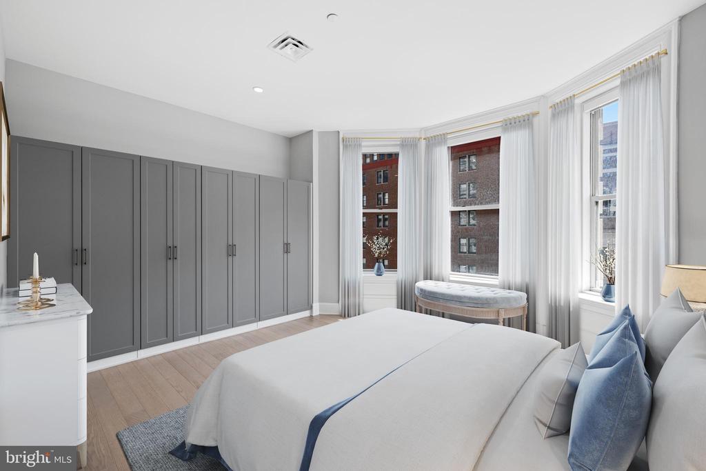 200 S BROAD STREET Unit: 325