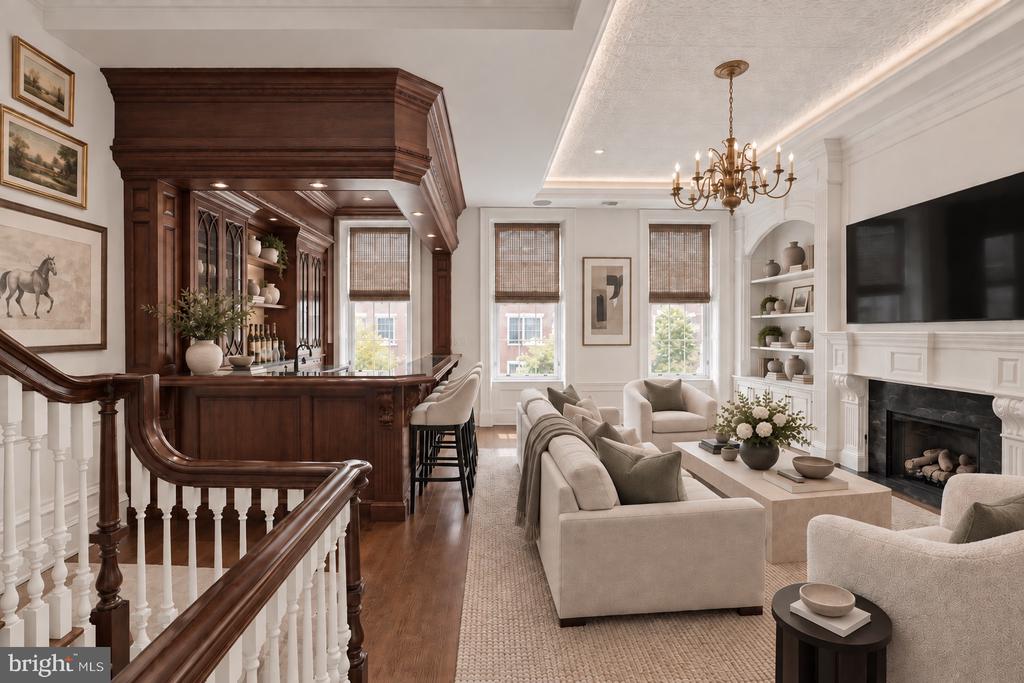 2015 DELANCEY PLACE