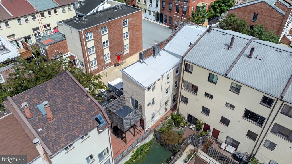 114 N 21ST