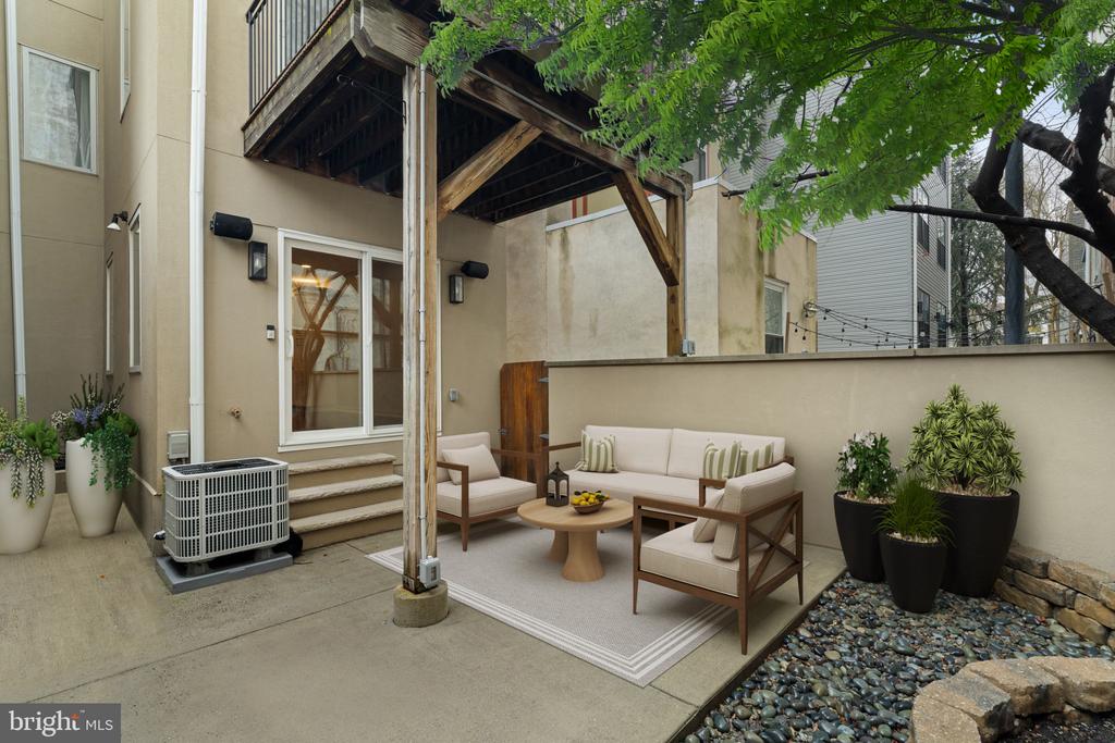 765 S 15TH STREET