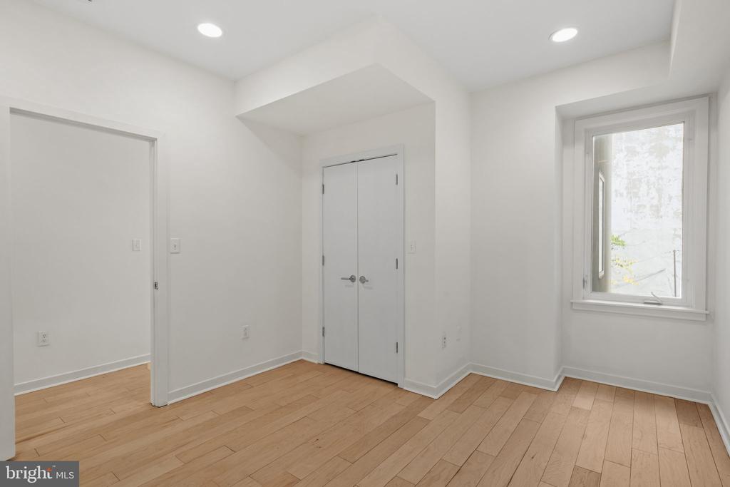 765 S 15TH STREET