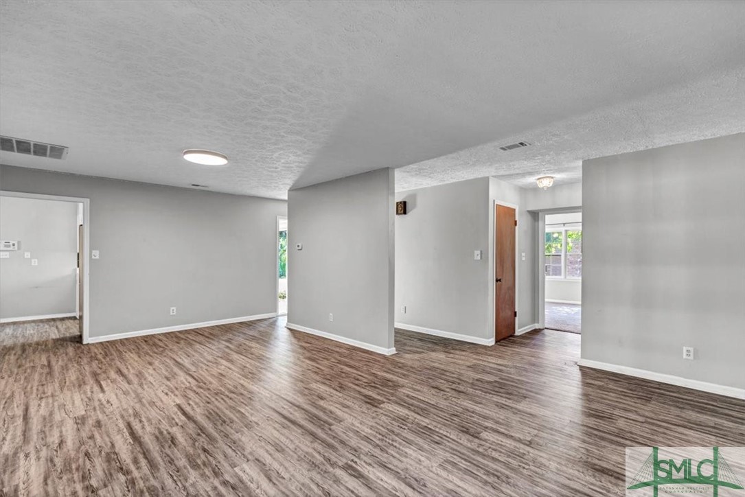 5 Beaver Run Drive