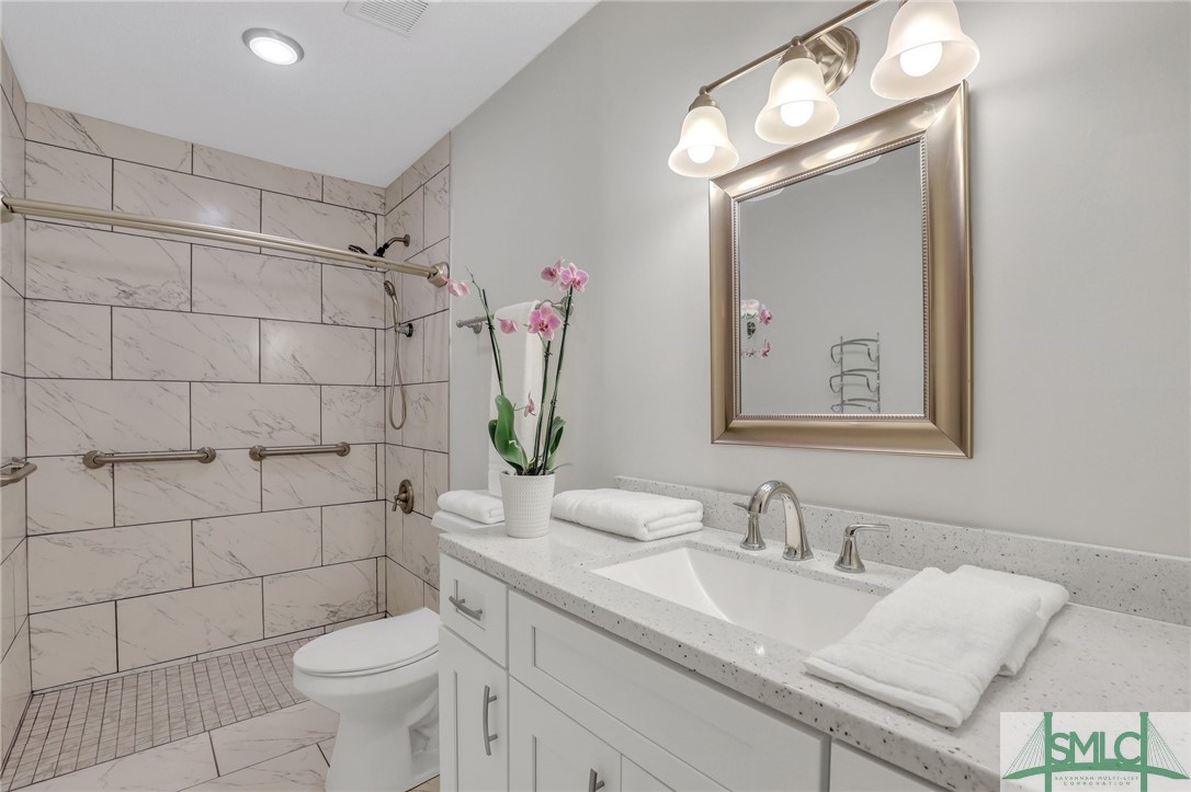 15 E Longview Bluff Road 15